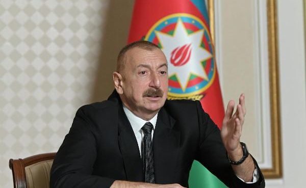 Алиев: Россия должна сохранять нейтралитет по Карабаху