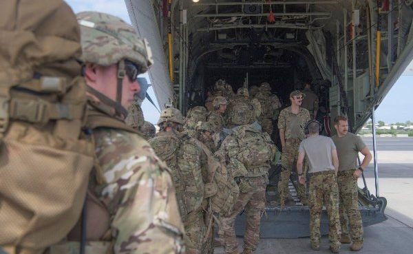 Армия США «глобально отступает»: Афганистан, Ирак, теперь и Сомали
