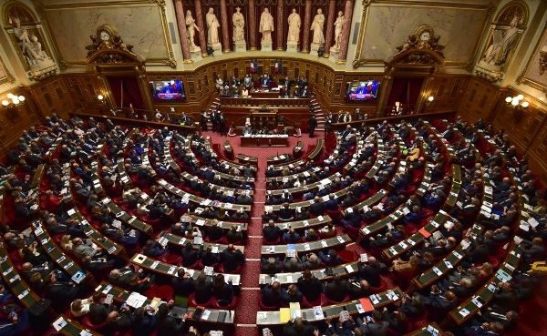 Сенат Франции принял резолюцию о признании независимости Нагорного Карабаха