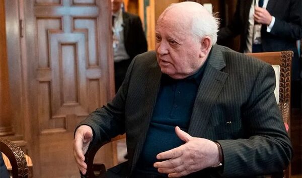 Помощник Горбачева рассказал, что к экс-генсеку перестали приезжать внучки