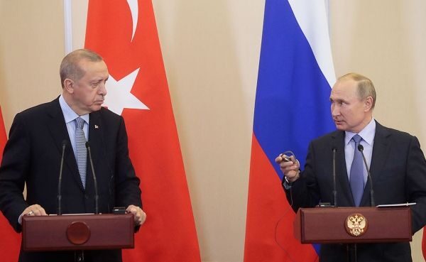 Путин посвятил Эрдогана в основные итоги трёхсторонней встречи по Карабаху