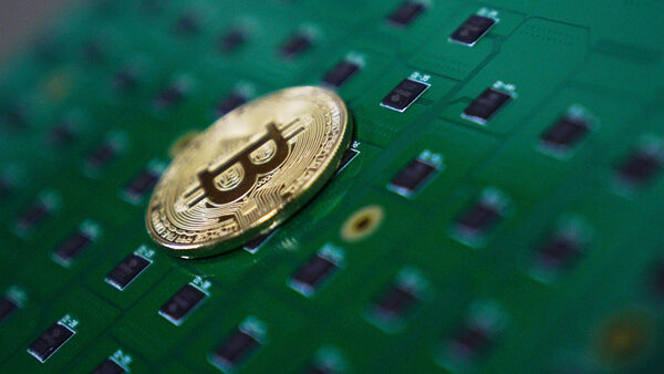 В Сколково назвали преимущества цифровых госвалют над биткоином