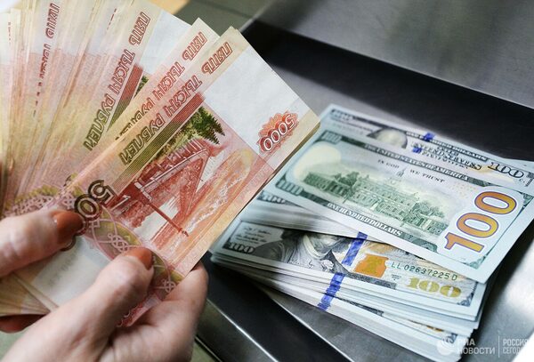 Плата за мир: как Россия отказывается от доллара