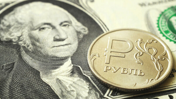 Экономист раскрыл планы США по подрыву рубля