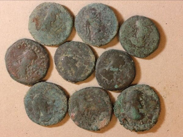 На Таманском полуострове нашли монетный клад VI века