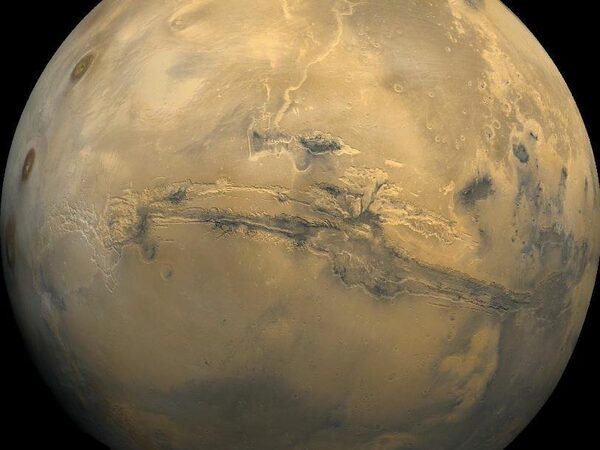 На обратной стороне Марса произошло два крупных марсотрясения